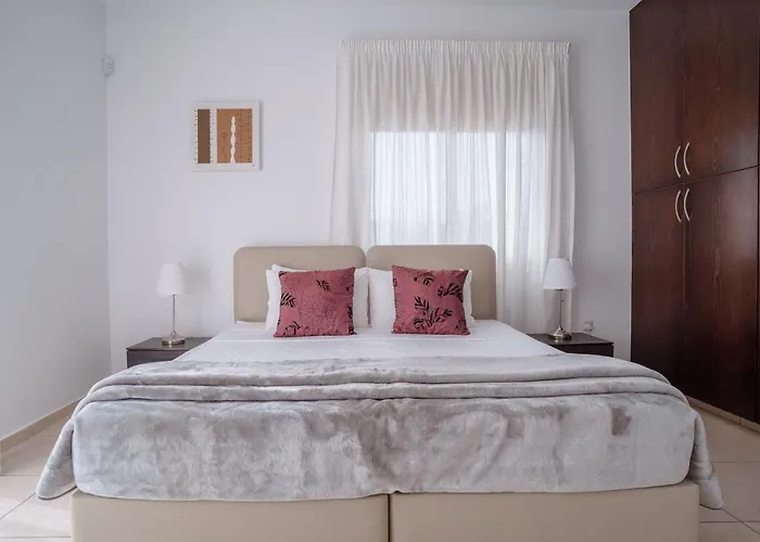 Eframia Dyo By Prestige Bookings Villa