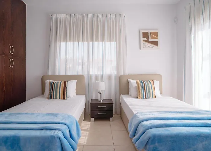 Eframia Dyo By Prestige Bookings Villa